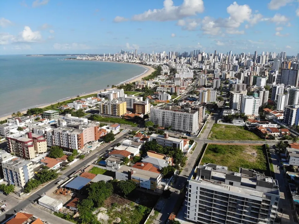 Vista aérea da orla de João Pessoa, Paraíba